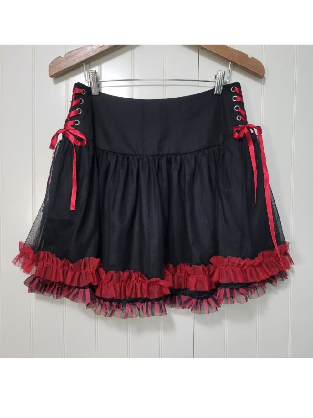 Hot Topic Black Red Lace Up Tulle Ruffle Mini Skirt Goth Emo Punk Whimsigoth